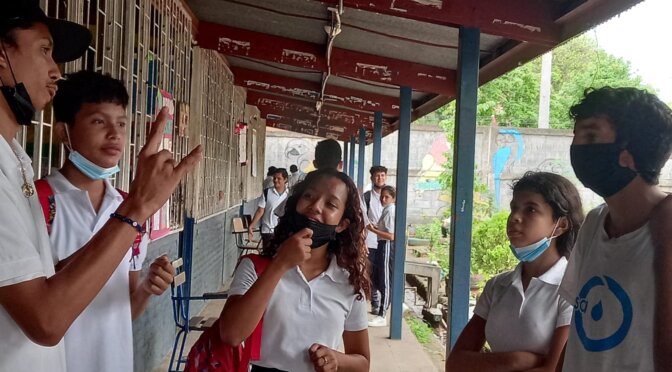 ¡La educación sí es posible, depende de vos!