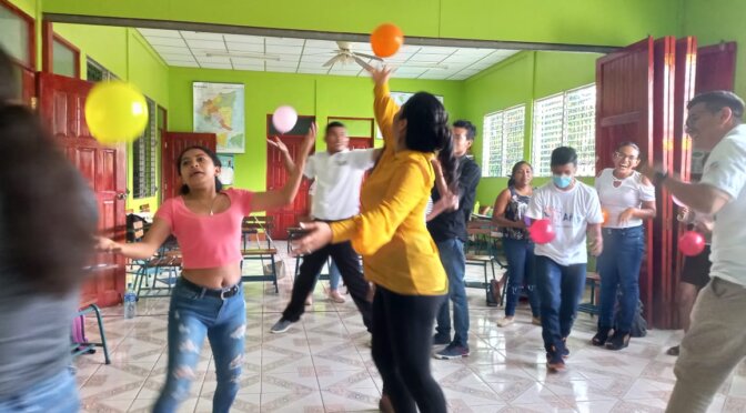 Taller de Arte Terapia impartido por Fundación Cristal